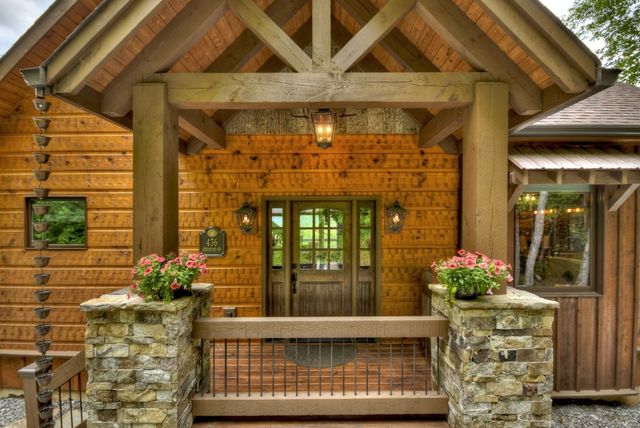 436 Geronimo Road, Blue Ridge, GA 30513
