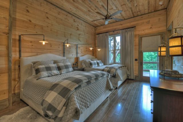 436 Geronimo Road, Blue Ridge, GA 30513