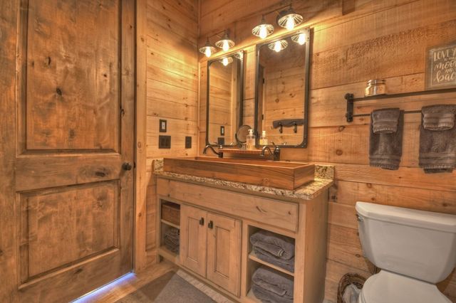 436 Geronimo Road, Blue Ridge, GA 30513