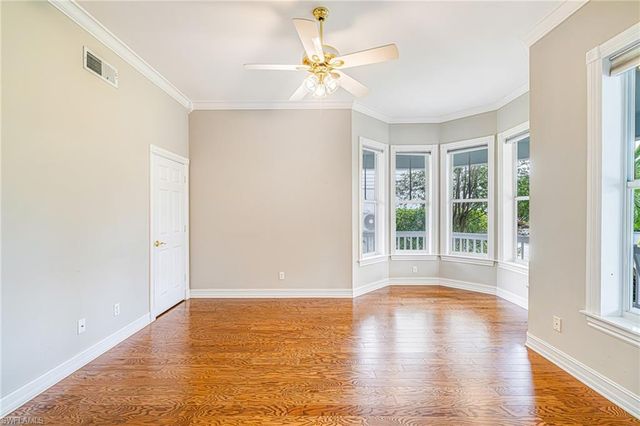 1495 Gordon River LN, Naples, FL 34104