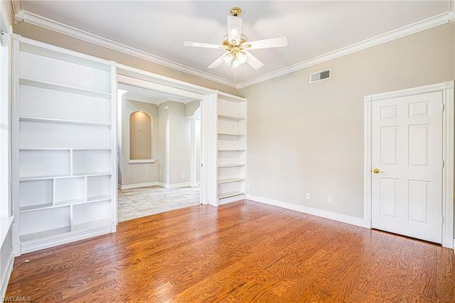 1495 Gordon River LN, Naples, FL 34104
