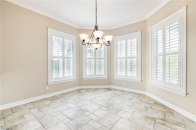 1495 Gordon River LN, Naples, FL 34104