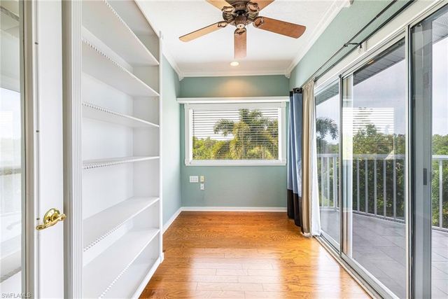 1495 Gordon River LN, Naples, FL 34104