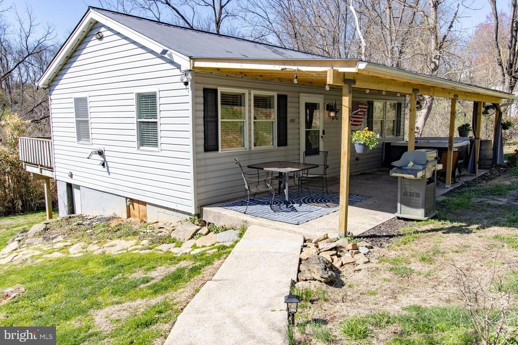 637 OKLAHOMA AVE, Sykesville, MD 21784