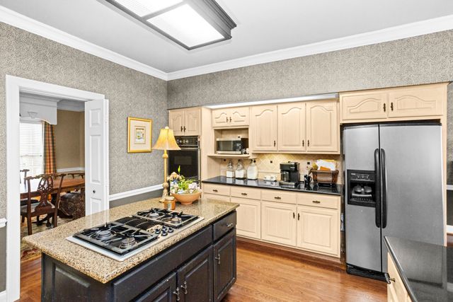 101 Carriage Ln, Hendersonville, TN 37075