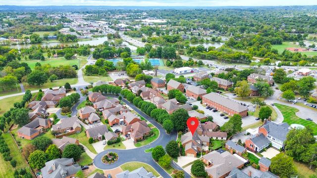 101 Carriage Ln, Hendersonville, TN 37075
