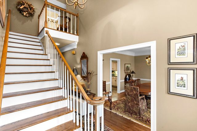 101 Carriage Ln, Hendersonville, TN 37075