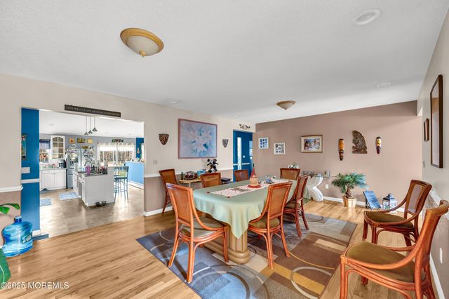 98 Bowman Road, Jackson, NJ 08527