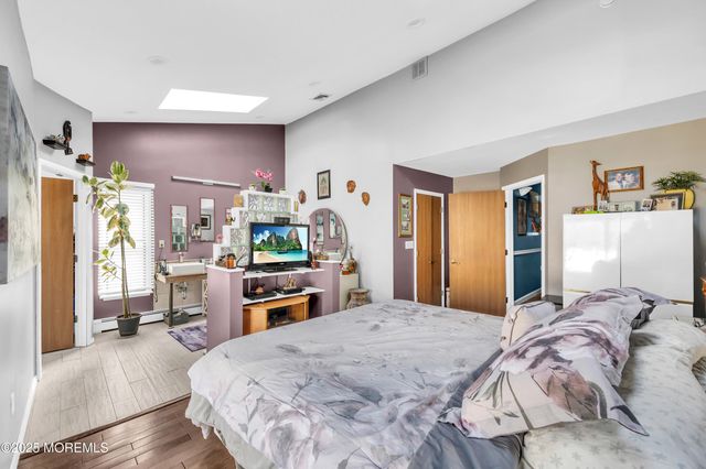 98 Bowman Road, Jackson, NJ 08527