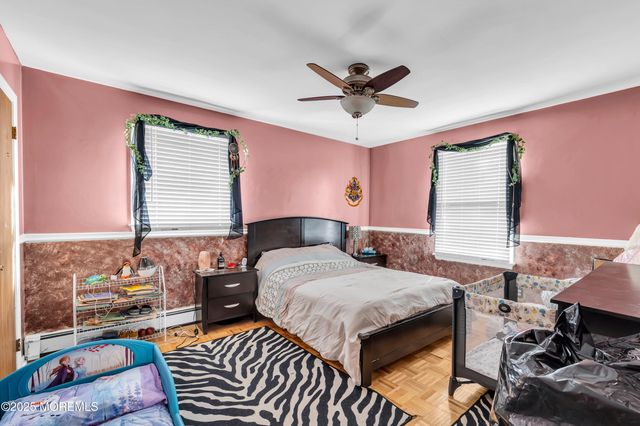 98 Bowman Road, Jackson, NJ 08527