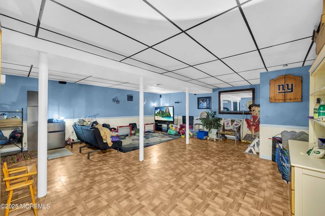 98 Bowman Road, Jackson, NJ 08527