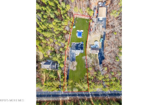 98 Bowman Road, Jackson, NJ 08527