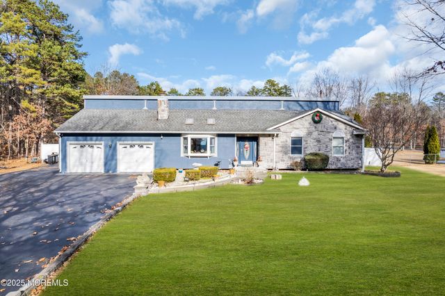 98 Bowman Road, Jackson, NJ 08527