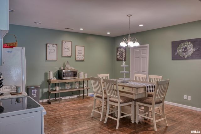 11 GLASFORD Road, Murphysboro, IL 62966