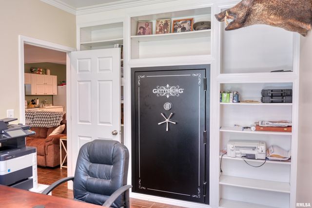 11 GLASFORD Road, Murphysboro, IL 62966