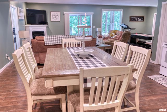 11 GLASFORD Road, Murphysboro, IL 62966