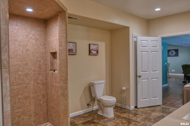 11 GLASFORD Road, Murphysboro, IL 62966