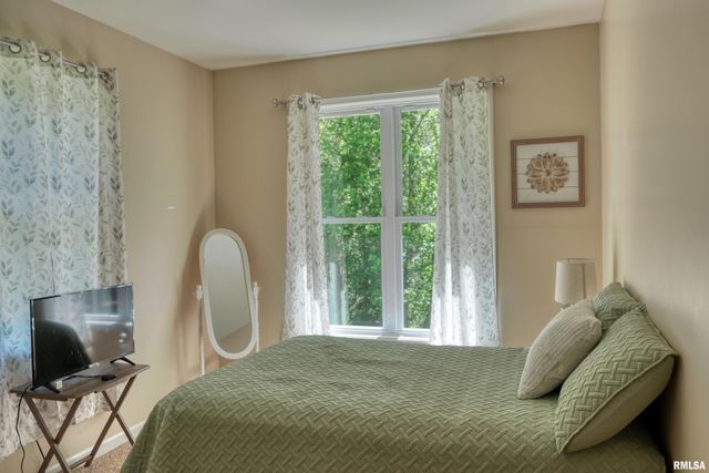 11 GLASFORD Road, Murphysboro, IL 62966