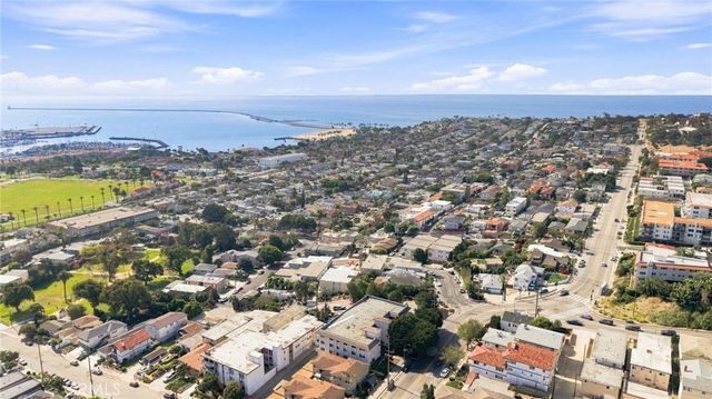 2424 S Gaffey, San Pedro, CA 90731