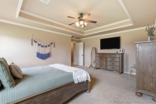 8262 N 70th East Avenue, Owasso, OK 74055