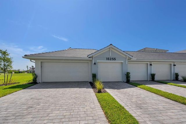 15255 GREEN ACRES AVENUE 111, Punta Gorda, FL 33982