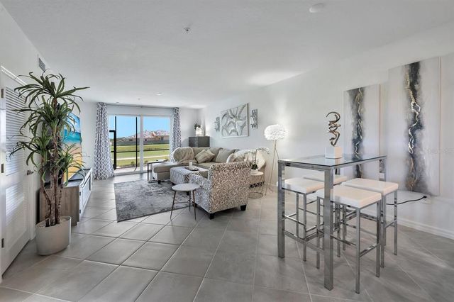 15255 GREEN ACRES AVENUE 111, Punta Gorda, FL 33982