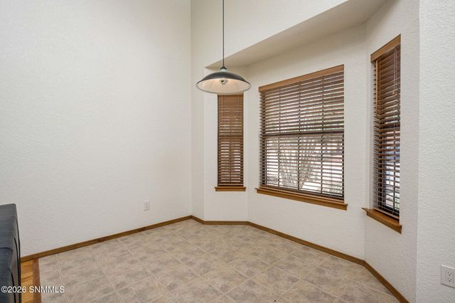 2083 Pinecone Way, Las Cruces, NM 88012