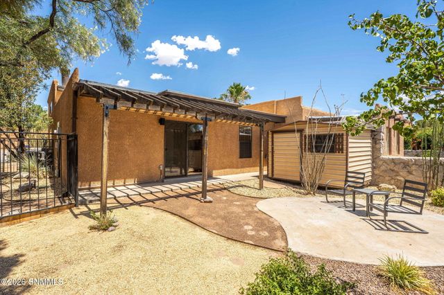 2083 Pinecone Way, Las Cruces, NM 88012