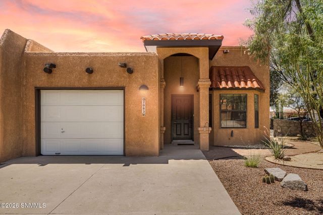 2083 Pinecone Way, Las Cruces, NM 88012