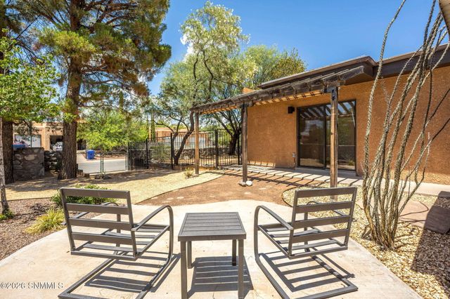 2083 Pinecone Way, Las Cruces, NM 88012