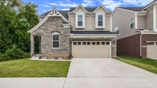 28320 Verona, Novi City, MI 48377