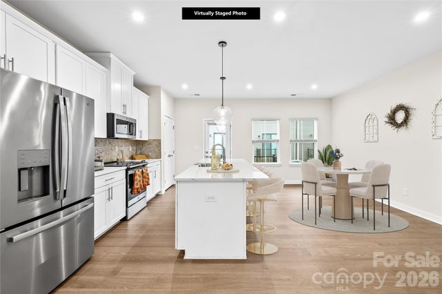 563 Nantahala Drive, Charlotte, NC 28211