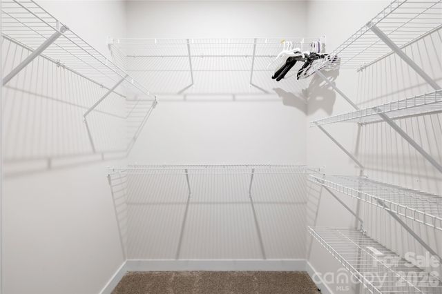 563 Nantahala Drive, Charlotte, NC 28211