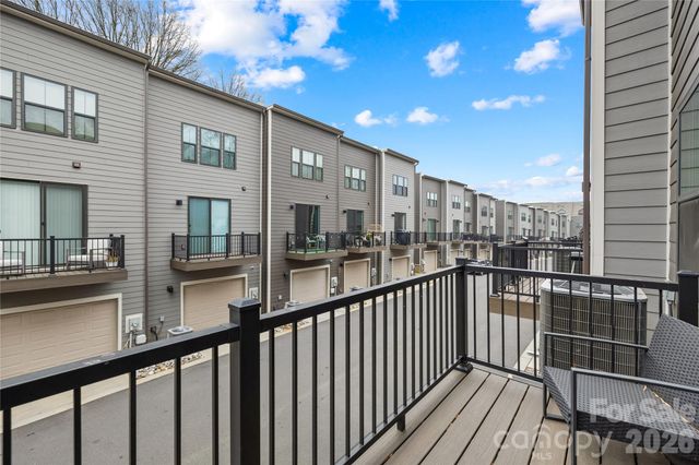 563 Nantahala Drive, Charlotte, NC 28211