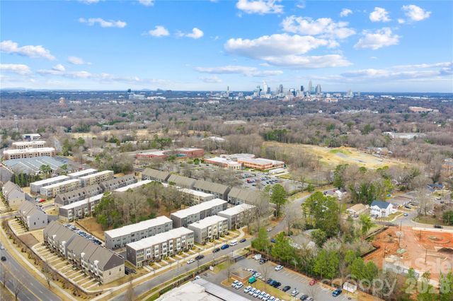 563 Nantahala Drive, Charlotte, NC 28211