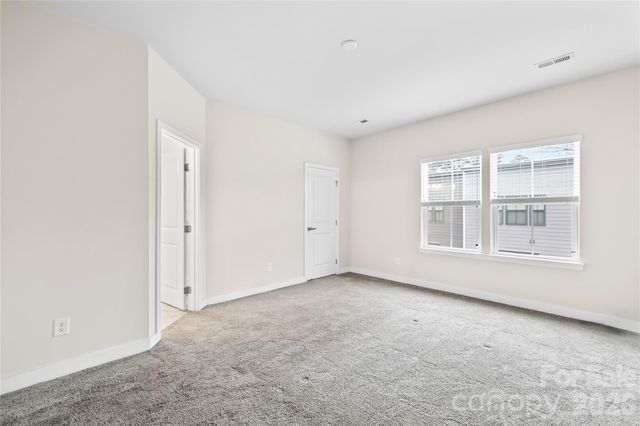 563 Nantahala Drive, Charlotte, NC 28211