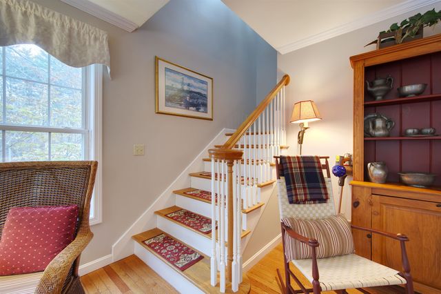 34 Kinloch Drive, Stratham, NH 03885