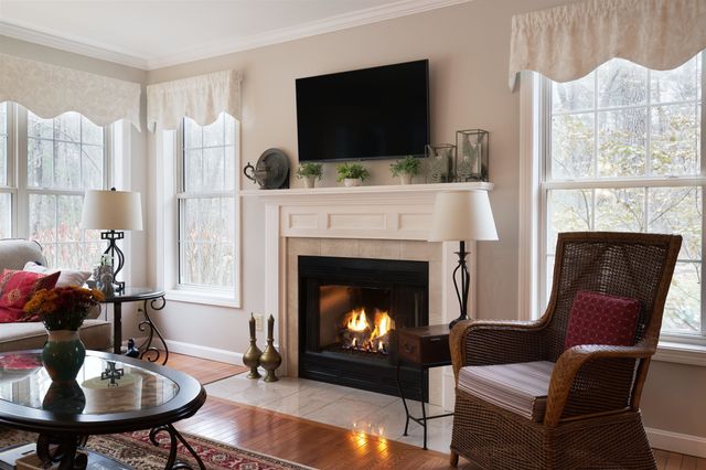 34 Kinloch Drive, Stratham, NH 03885