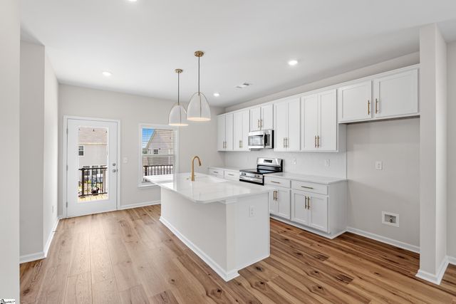 41 Leander Drive, Greer, SC 29651