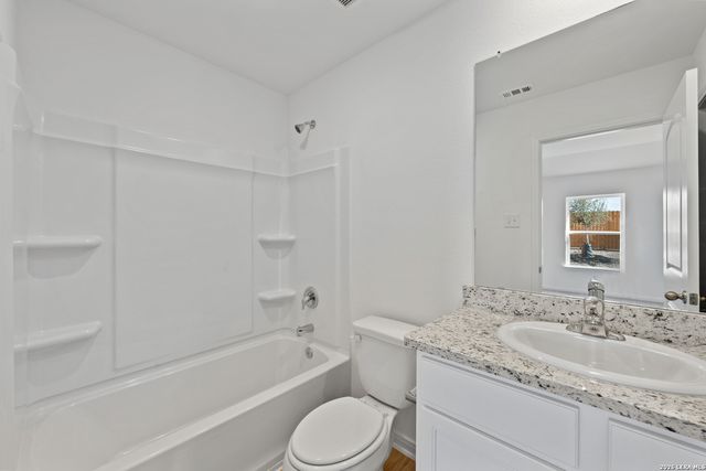 3910 Belby Fields, Von Ormy, TX 78073