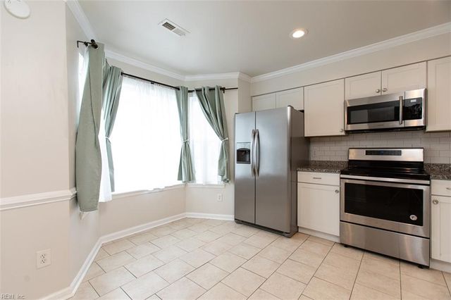 4644 Glanmire DR, Virginia Beach, VA 23456
