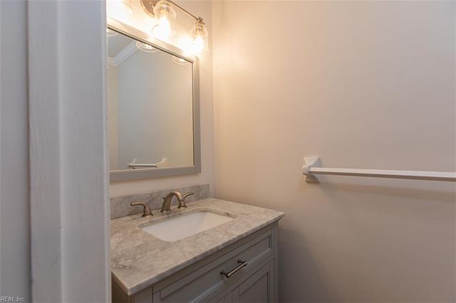 4644 Glanmire DR, Virginia Beach, VA 23456