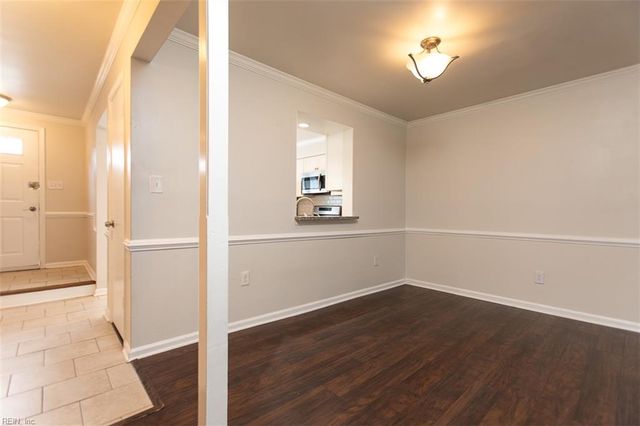 4644 Glanmire DR, Virginia Beach, VA 23456