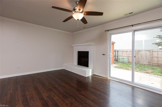 4644 Glanmire DR, Virginia Beach, VA 23456