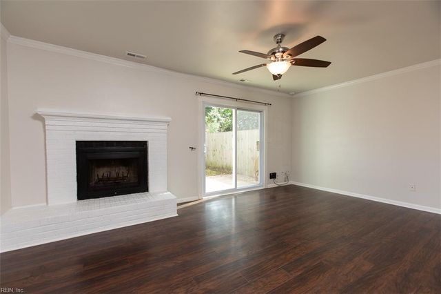4644 Glanmire DR, Virginia Beach, VA 23456