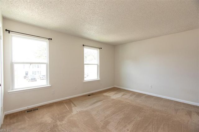 4644 Glanmire DR, Virginia Beach, VA 23456