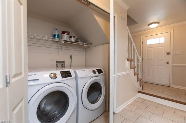 4644 Glanmire DR, Virginia Beach, VA 23456