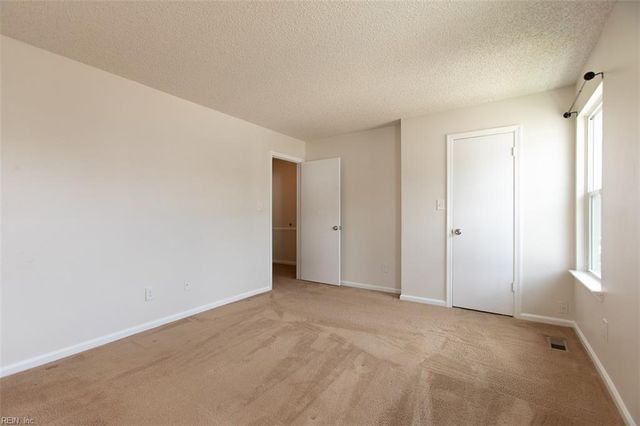 4644 Glanmire DR, Virginia Beach, VA 23456