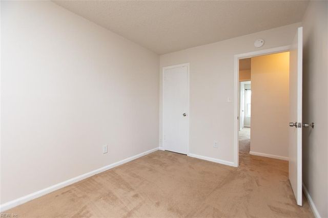 4644 Glanmire DR, Virginia Beach, VA 23456