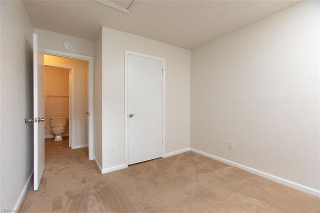 4644 Glanmire DR, Virginia Beach, VA 23456